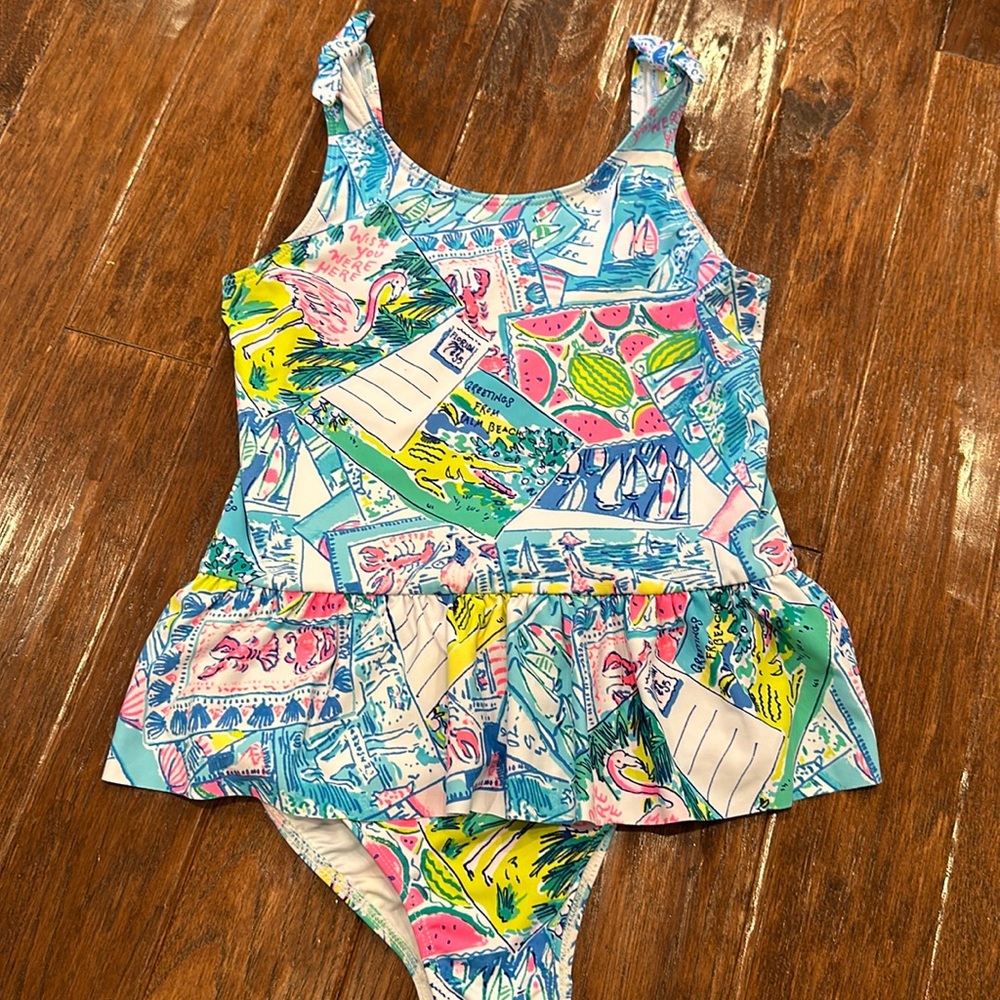 EUC Lilly Pulitzer Girls one piece swimsuit